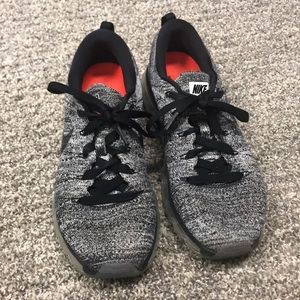 Nike flyknit max